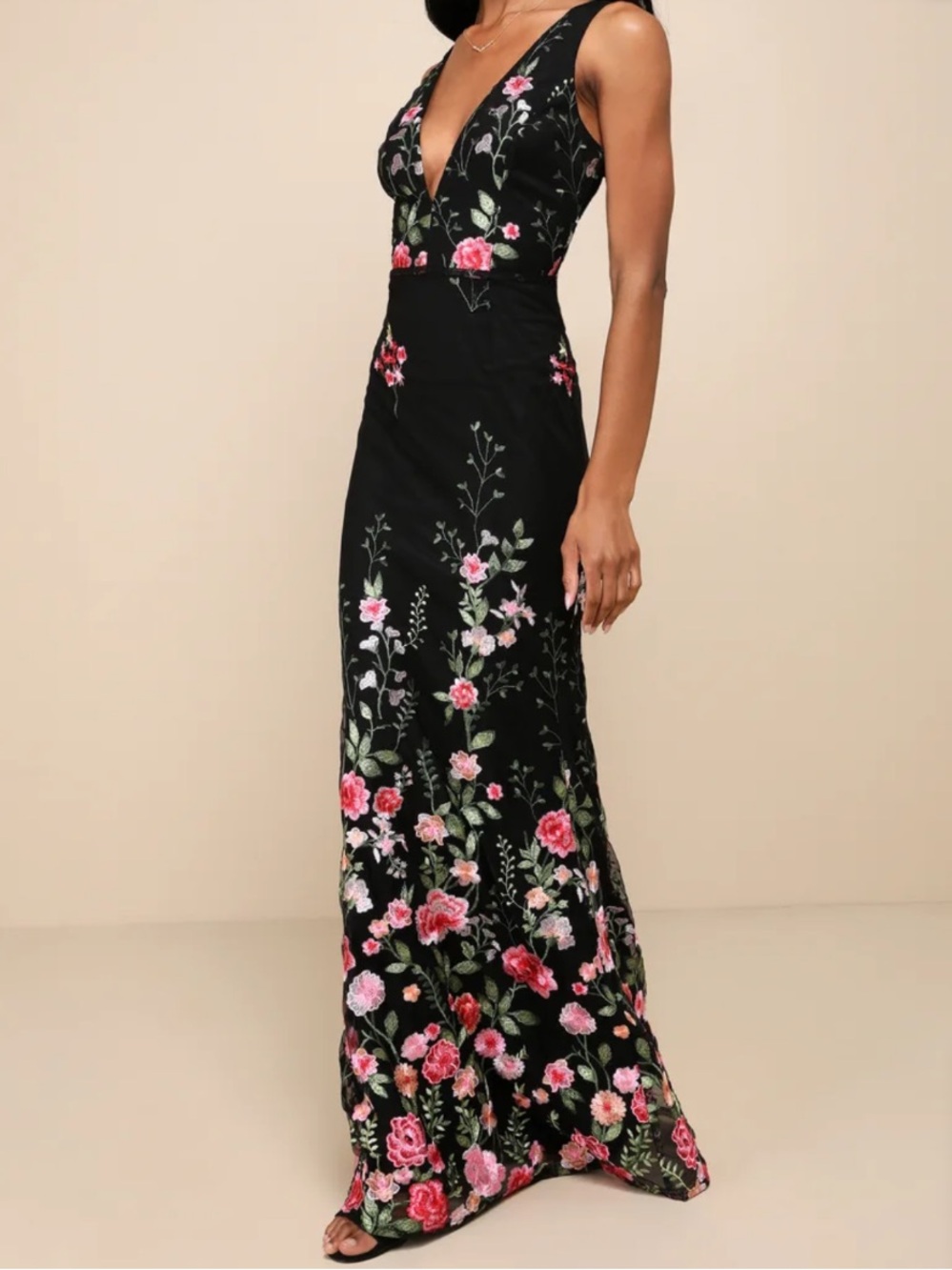 Lulus Soirée Blossom Black Floral Embroidered Overlay Mermaid Maxi Dress Size S